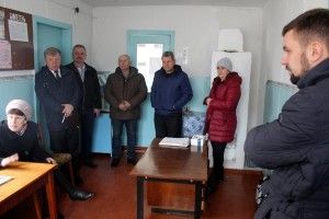 Волинські селяни скаржаться на закриття ФАПів