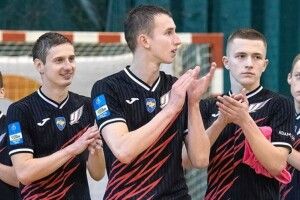 «Дракони» з України змітають всіх на своєму шляху (Відео)