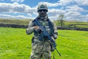 Гасили вогонь під FPV-дронами: прикордонник з Луцька розповів про будні на передовій