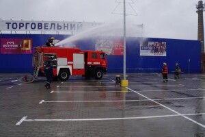 У Нововолинську відбулися гарнізоні тактико-спеціальні навчання рятувальників