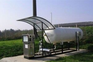 У селі біля Луцька на автозаправці ледве не вибухнув автомобіль