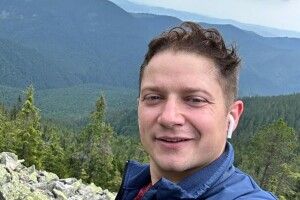У басейні втопився відомий 32-річний український блогер 
