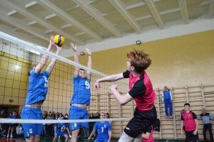 В Луцькому педінституті  відбувся пам’ятний волейбольний турнір