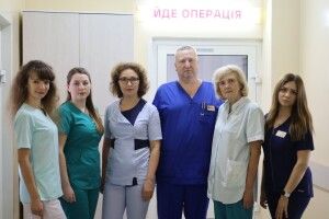 На Волині лікарі видалили жінці 30-кілограмову пухлину (Фото 18+)