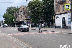 У Нововолинську на «зебрі» збили дитину, яка їхала на самокаті