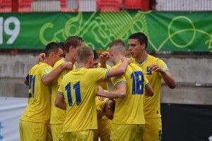 Україна сенсаційно виграє в Італії і виходить у півфінал Євро-2024 U-19