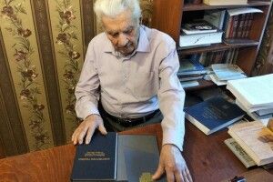 Ексдепутат з Волині 28 років тому брав участь у підготовці до ухвалення Конституції 