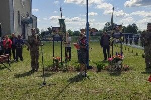 У селі на Волині відкрили меморіальну дошку полеглому Герою Валерію Корсаку