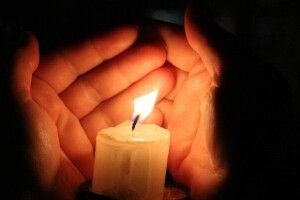 У Польщі від коронавірусу померла українка, яка чекала на карту побиту