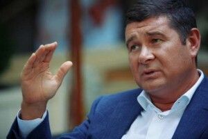 Верховний Суд визнав правомірною відмову ЦВК у реєстрації кандидатом депутата-втікача Онищенка 