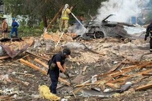 Після ракетного удару по полігону на Київщині поранено близько 100 людей 