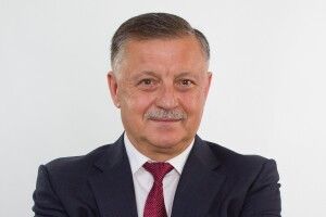 Чи має Шиба грошові мішки, щоб купити виборців (Відео)