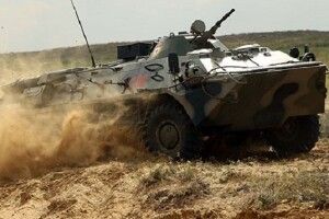 У Росії на навчаннях БТР задавив двох росгвардійців