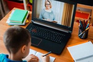 Ківерцівські школи подовжують канікули і переходять на дистанційне навчання