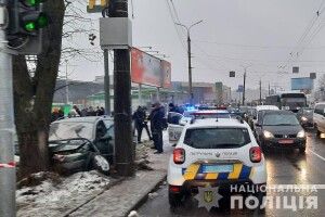 Хлопчика, якого з мамою збило авто на переході в Луцьку, виписали з лікарні