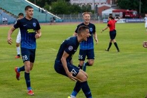 Захисника «Десни» Андрія Гітченка визнали найкращим гравцем 28-го туру УПЛ