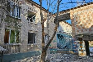 Росіяни влучили у садочок в Херсоні (Фото)