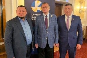 ФВУ та ЄКВ підписали контракт щодо проведення в Україні чоловічого чемпіонату Європи-2023 з волейболу