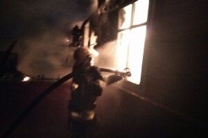 На Горохівщині спозаранку горіла хата (Фото)