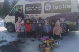 Луцькі «жайвороненята» привезли смаколиків Мурчикам та Барбосам (Фото)
