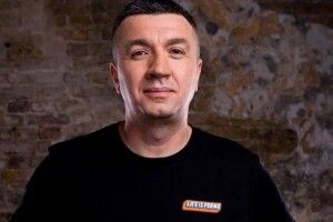 Телеведучий звинуватив журналістів в… отруєнні Ющенка