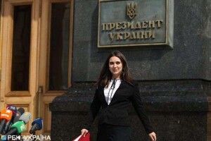 Данило Яневський подав до суду на забіякувату речницю Володимира Зеленського Юлію Мендель 