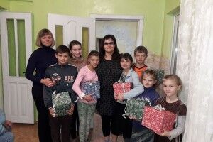 У Цуманській громаді вручили подарунки дітям, які не відчули тепла та любові від рідних батьків
