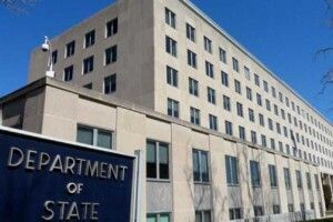 Посольство США закликало американців покинути Україну через загрозу нових ударів