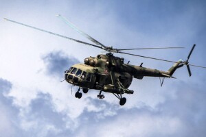 Після вибухів над Бердянськом та Мелітополем кружляють гелікоптери росіян