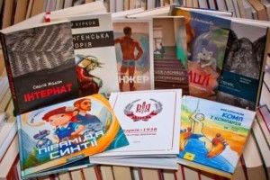 Оголошено короткі списки номінантів на премію «Книга року BBC-2017»