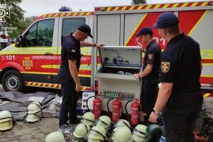 Подружжя вогнеборців з Німеччини передало допомогу колегам на Волинь