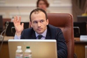 Міністр юстиції на «фені» закликав злочинний світ не піддаватись на провокації (Відео)