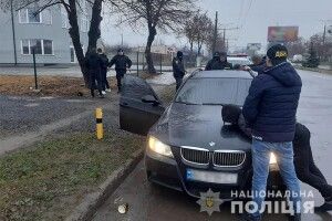 Справу щодо організованої злочинної групи, яка майже рік розповсюджувала наркотики, направили до суду
