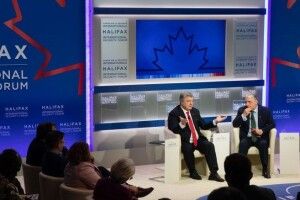 19-21 листопада Петро Порошенко візьме участь у щорічній міжнародній безпековій конференції у канадському Галіфаксі