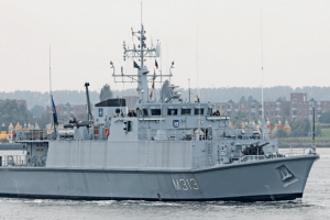 ВМС України придбають в уряду Великобританії два кораблі