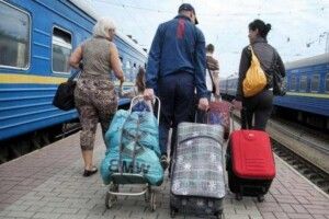 Стало відомо, скільки українців не планують повертатися додому після війни