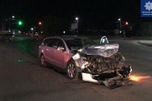 На Волині сталася серйозна ДТП: Volkswagen врізався в автобус (Фото)
