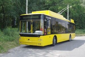 Луцький автозавод відправив до Полтави 10 новеньких тролейбусів