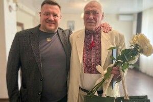 У Нововолинську з 90-річчям привітали відомого шахтаря