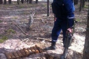 На Маневиччині вилучено та знешкоджено 19 артилерійських снарядів та одна мінометна міна