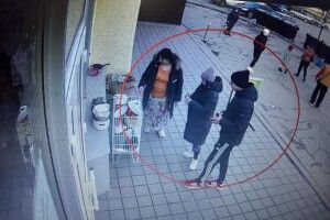 На Волині крадіїв у магазині зафіксувала камера