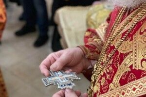 У громаді на Волині вирішуватимуть, чи забороняти діяльність московської церкви