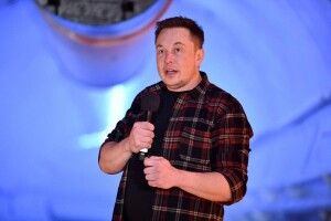 Ілон Маск адаптує Starlink для України