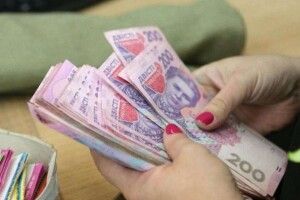 Луцьким вчителям і лікарям буде зарплата