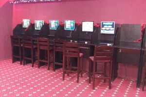 Гральний бізнес на Рівненщині продовжує працювати: у підпіллі, хоча й кепсько прихованому...