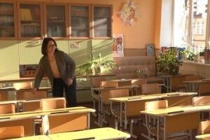 Завозять продукти і прибирають: у луцьких школах готуються до початку навчання (Відео)
