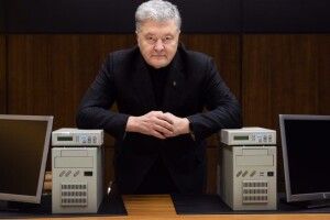 «Підтримуємо протиповітряну оборону»: Порошенко з волонтерами купив обладнання для сил ППО (Фото)