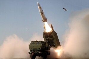 Надати Україні ракети ATACMS вирішили до візиту Зеленського в США, але не оголосили про це публічно 
