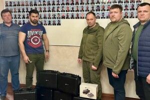 Очільник громади на Волині відвідав бійців 100-ї бригади у річницю їхньої служби на фронті