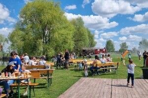 Польські волонтери разом з волинянами влаштували благодійний пікнік на підтримку України